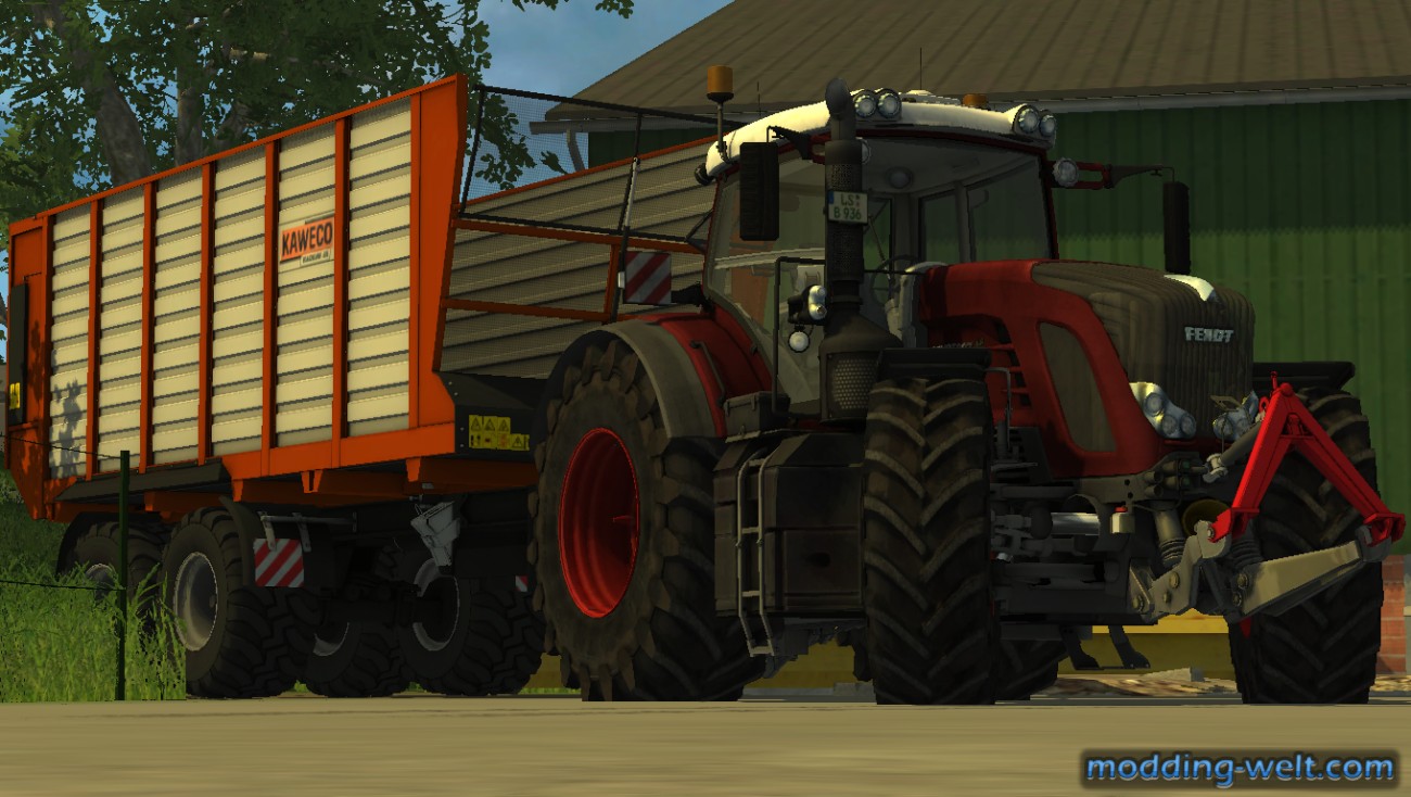 Der neue Fendt 927 vario im Stall!