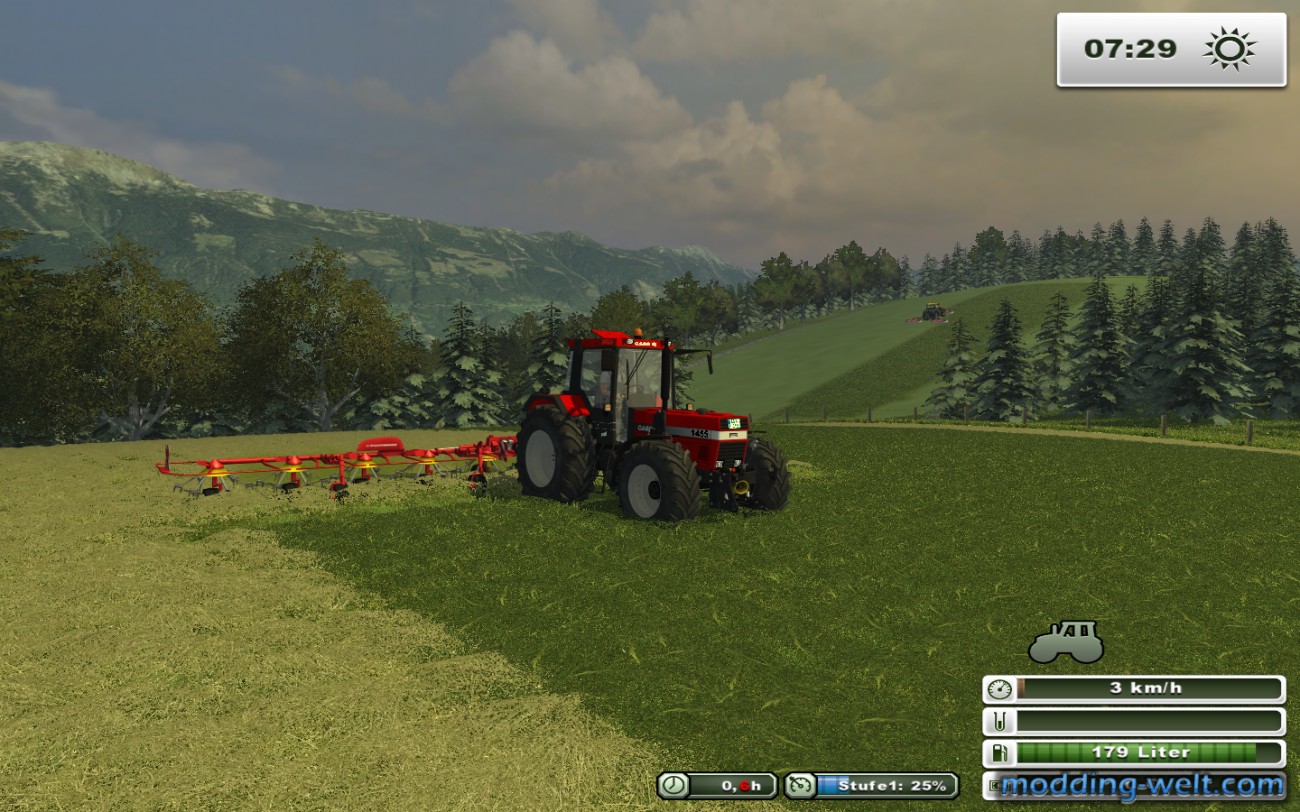 Case IH 1455 XL Profi beim Wenden