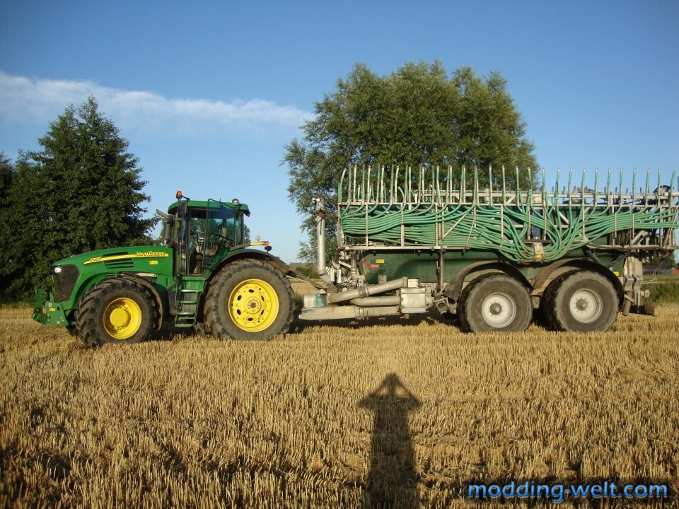 JD 7720 + Stapel Schleppschlauch