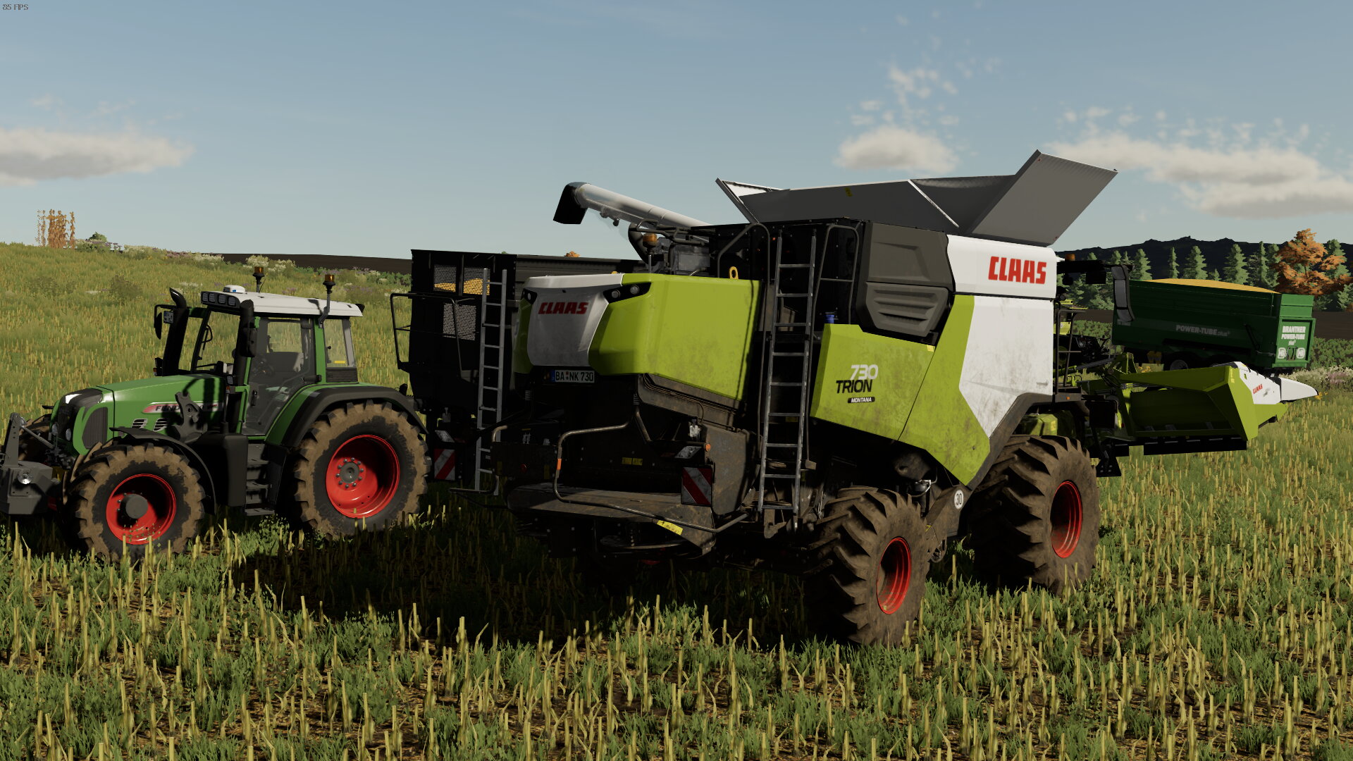 CLAAS - TRION - 730 - MONTANA